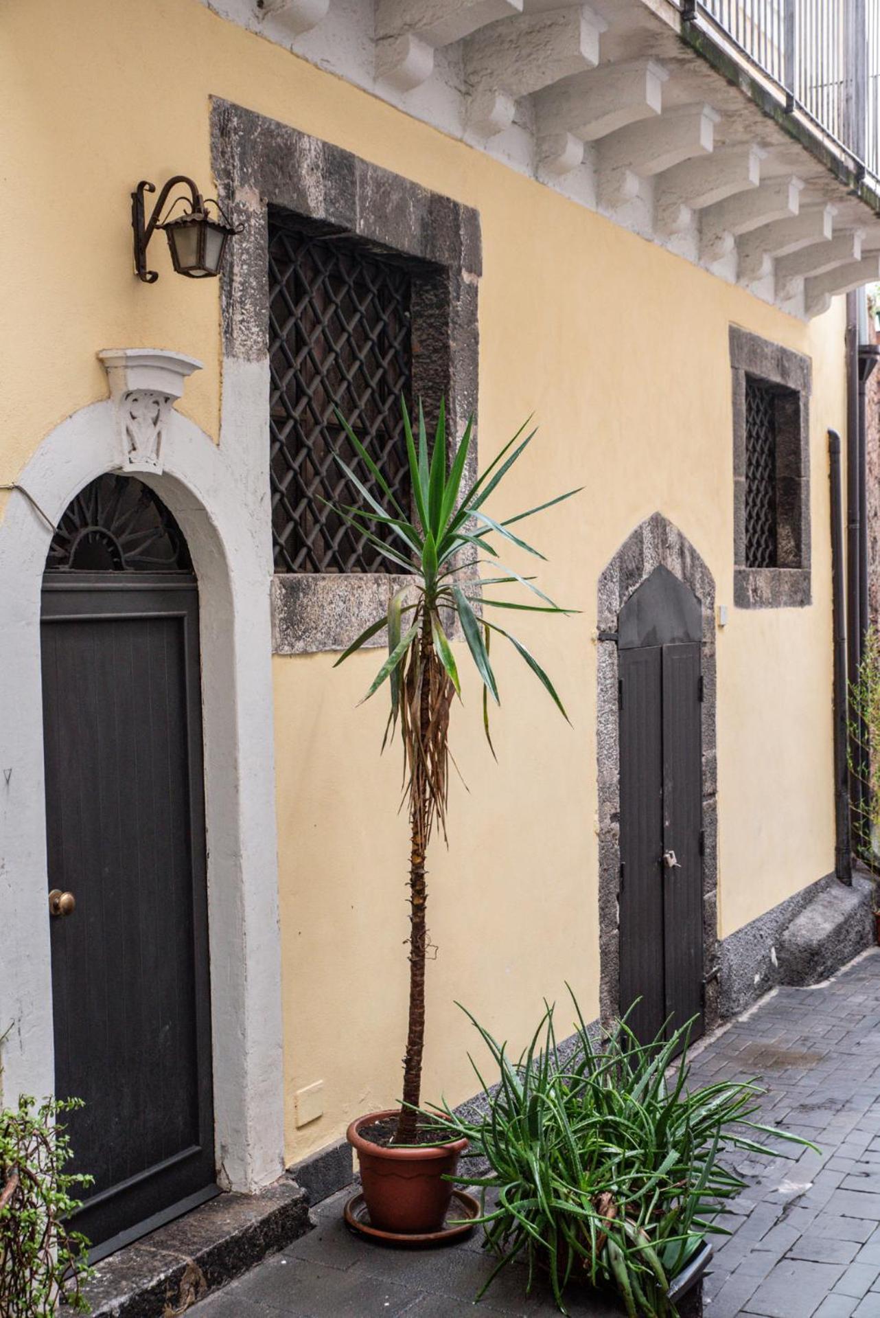 Terme Di Bacco - Design Apartaments And Spa Catania Exterior photo